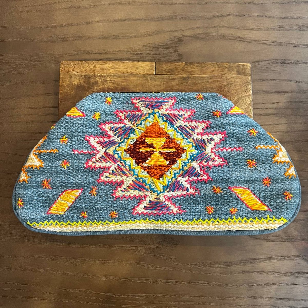 Embroidered Tapestry Clutch BagChloe & LexBAGS