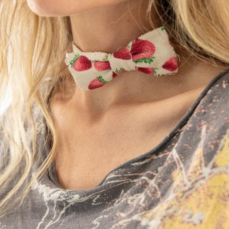 Jabot 044 - Ender Bowtie - Sweet KissMagnolia PearlACCESS