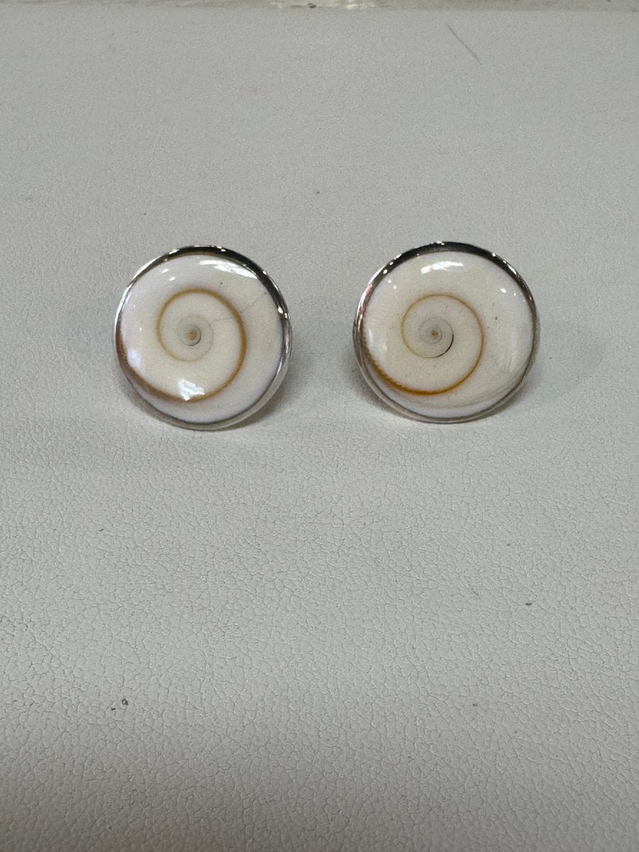 Large Post Earrings of Shiva ShellJinjaEARRINGS