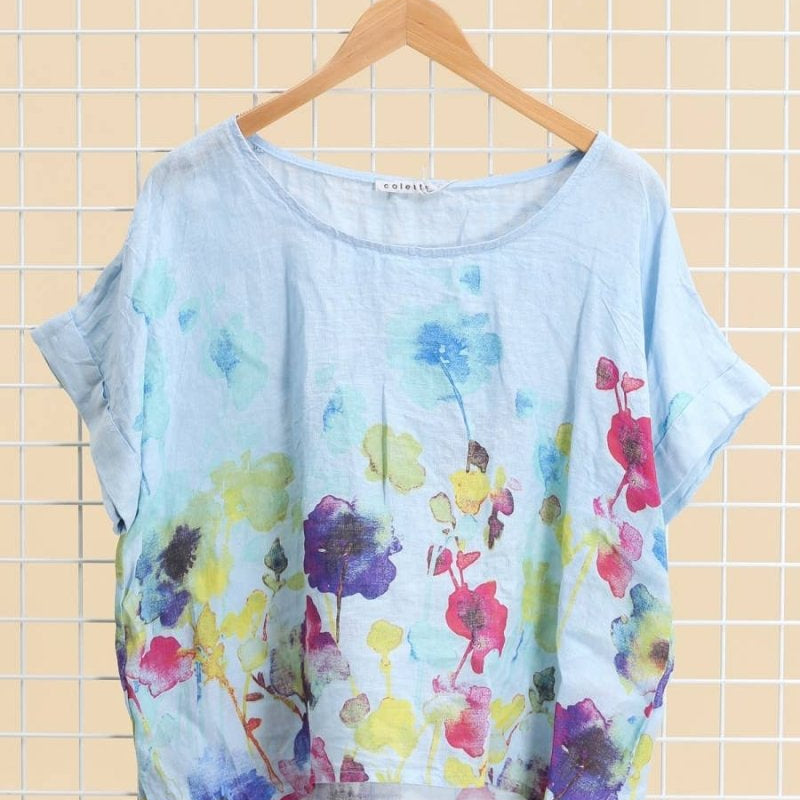 Sky blue tee with Flowersla maison des fibres naturellesTOPS