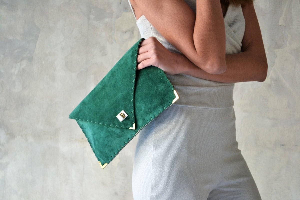 Symmetria soft clutch in emerald: GoldANA KOUTSI