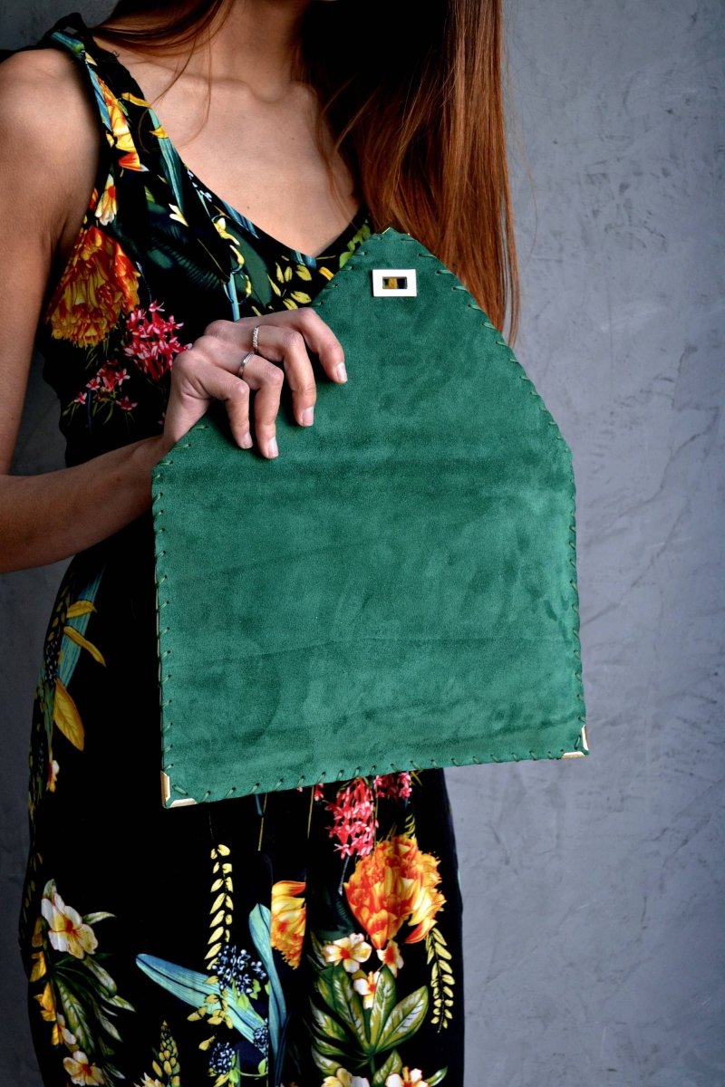 Symmetria soft clutch in emerald: GoldANA KOUTSI