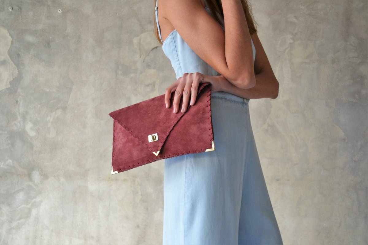 Symmetria soft clutch in rosewood: Gold / SmallANA KOUTSI